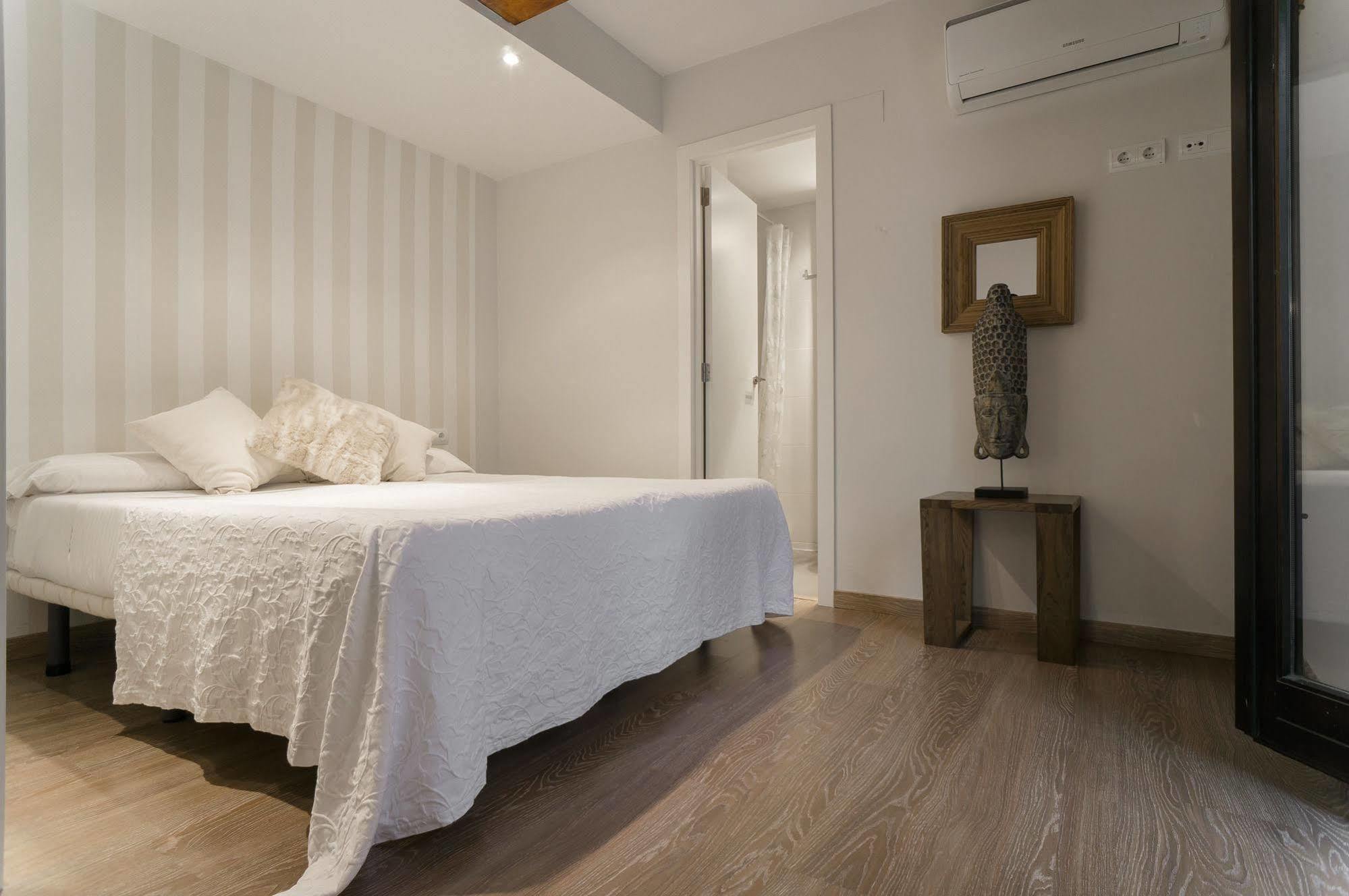 Kirei Apartment Sombrereria Valencia Exterior photo